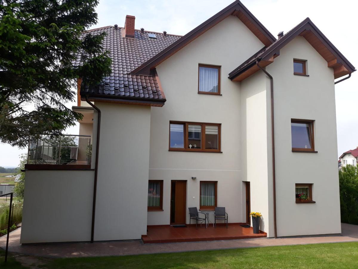 Pokoje Goscinne U Stasia Jastrzębia Góra Exterior foto